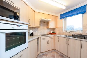 KITCHEN- click for photo gallery